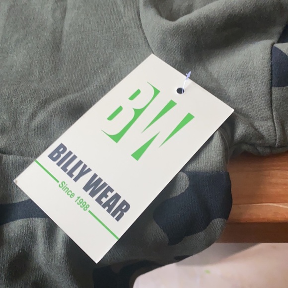 NWT Camo Youth Hoody Size M(12) - Picture 7 of 7